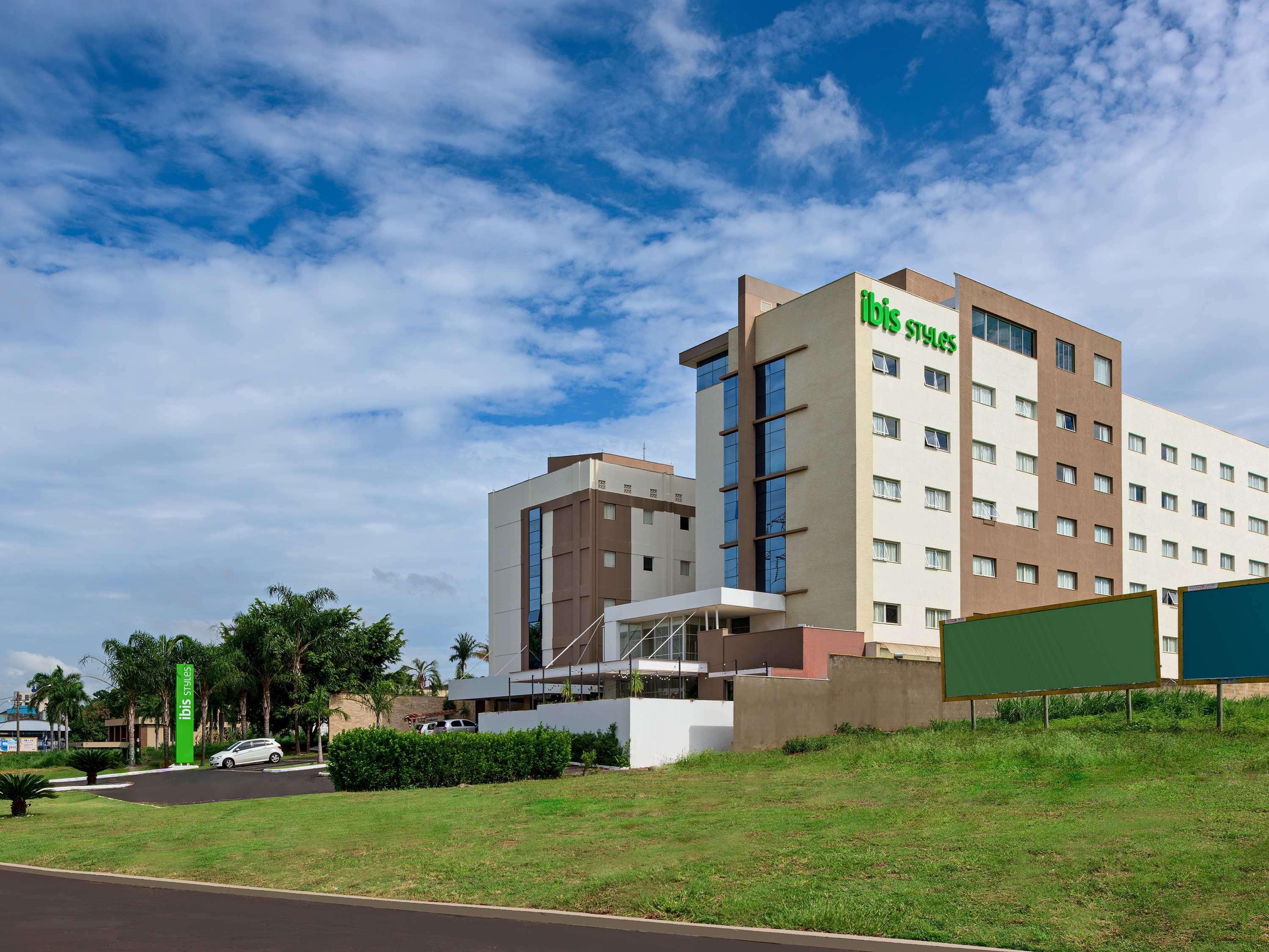 Ibis Styles Ribeirao Preto Maurilio Biagi Hotel Bagian luar foto